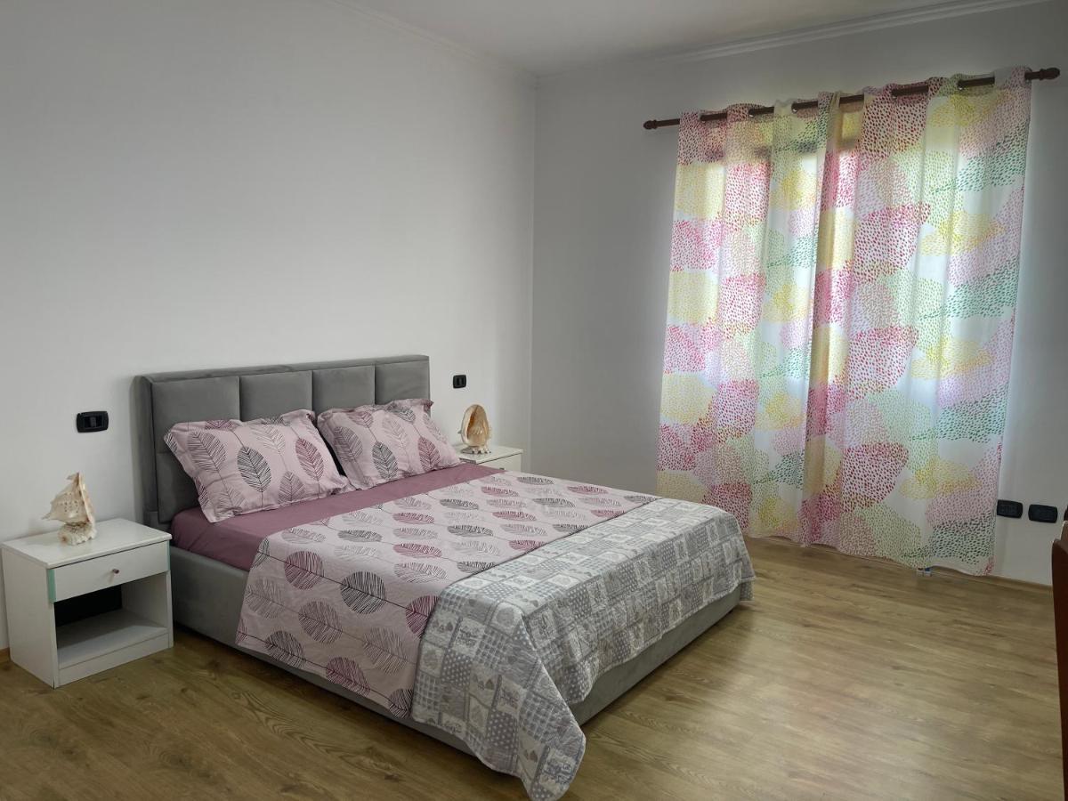 Ajla'S Home Vore Luaran gambar