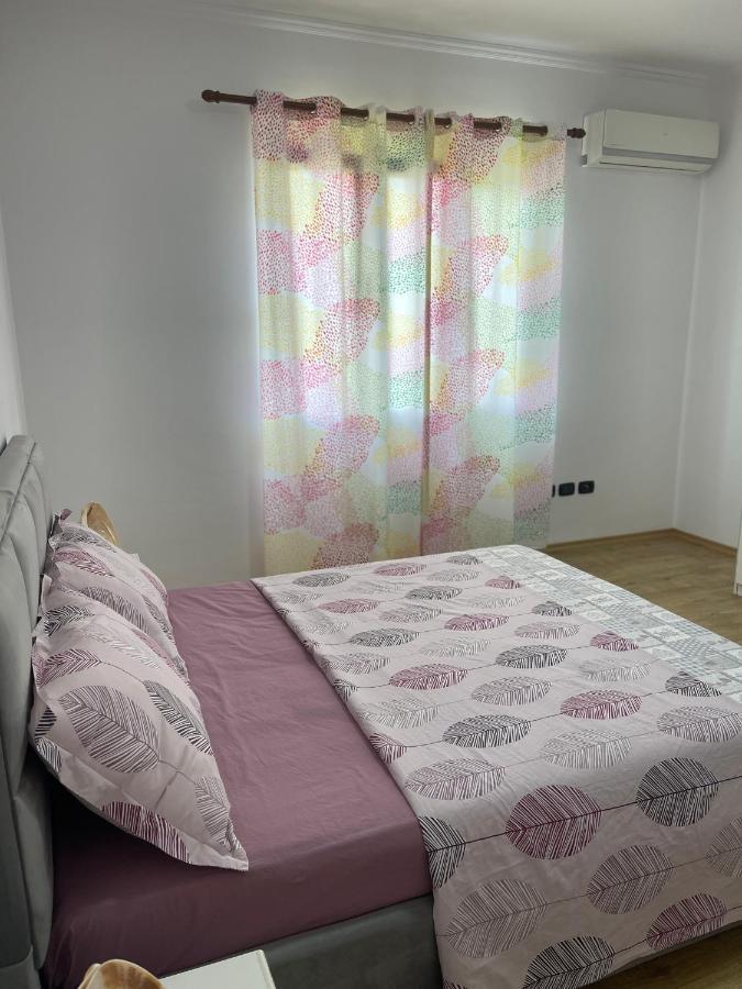 Ajla'S Home Vore Luaran gambar